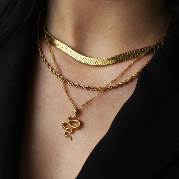 DIVINE ENERGY-Stainless Steel 18k - Picture 1 of 7